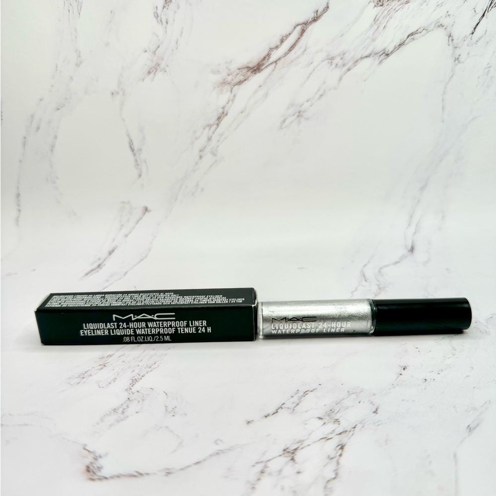 MAC COSMETICS 24-Hour Waterproof Liner - “Misty Me”